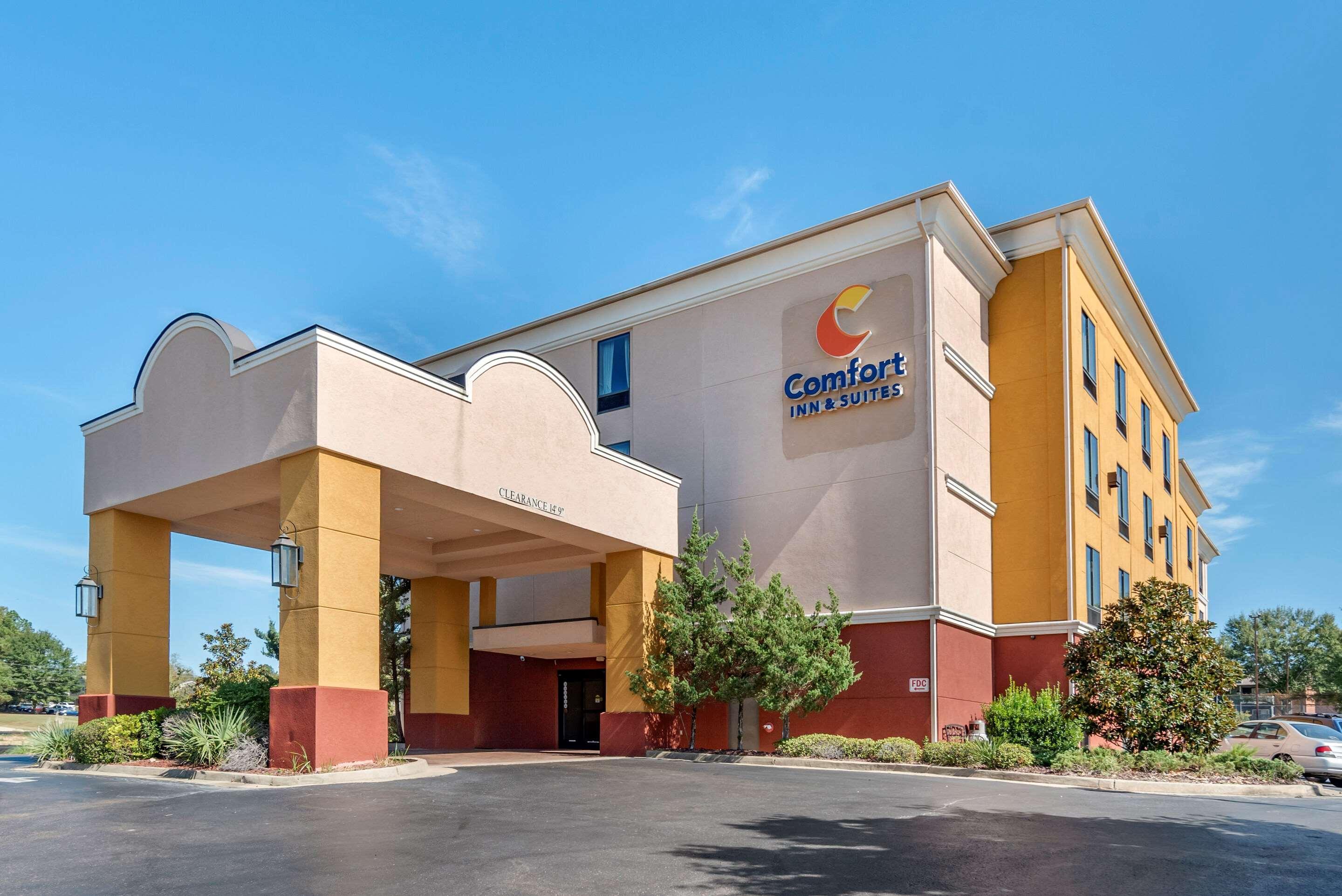 קלינטון Comfort Inn & Suites מראה חיצוני תמונה